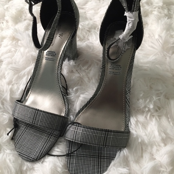 Worthington - Black & White Block Heel Sandal - Picture 3 of 8